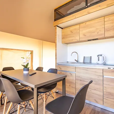 Camp Dole Zivogosce - Mobile Home And Glamping Tent 3* Zivogosce