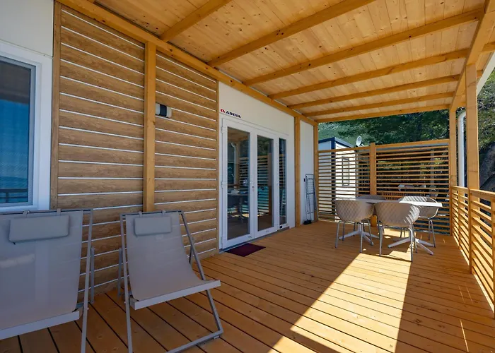 Park za odmor Camp Dole Zivogosce - Mobile Home And Glamping Tent Zivogosce